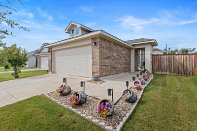 /international/us/214-driftwood-ln-bastrop-tx-110101265874/