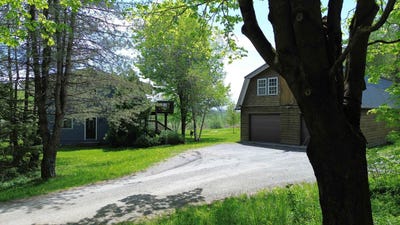 /international/us/3-muddy-dog-run-westford-vt-110107613778/