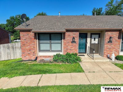 /international/us/922-carriage-way-lincoln-ne-110109009849/