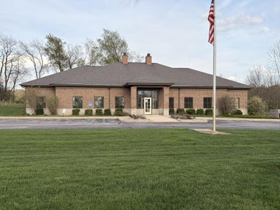 /international/us/60267-century-drive-cassopolis-mi-110107934078/
