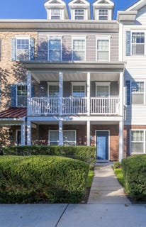 /international/us/31-barley-ln-patchogue-ny-110103249499/