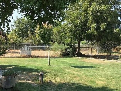 /international/us/12261-avenue-322-visalia-ca-110120534936/