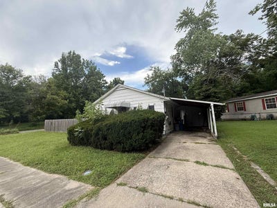 /international/us/724-maple-street-murphysboro-il-110100974734/?lang=en