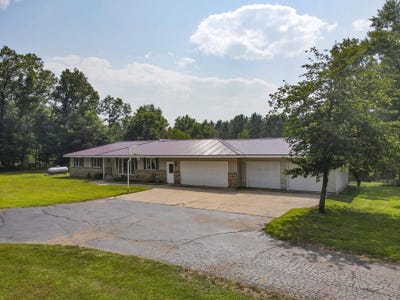 /international/us/7233-county-road-i-oconto-falls-wi-110101292843/?lang=en