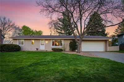 /international/us/5856-139th-street-w-apple-valley-mn-110108073587/