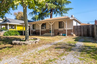/international/us/1012-state-street-redding-ca-110107477289/