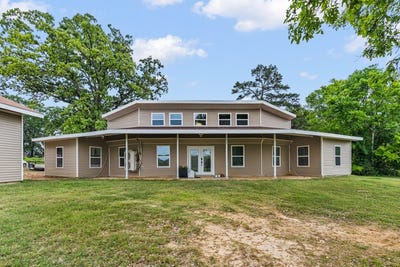 /international/us/1129-holly-road-gilmer-tx-110108093392/