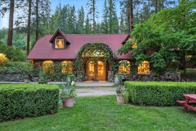/international/us/3752-vineyard-way-kettle-falls-wa-110107393524/