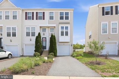 /international/us/8333-scotland-loop-manassas-va-110108193669/