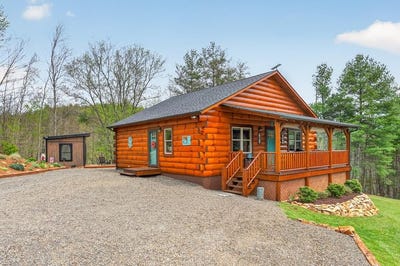 /international/us/255-bella-hills-ln-hillsville-va-110107501700/