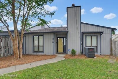 /international/us/210-charmant-road-lumberton-nc-110109085286/