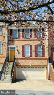 /international/us/12737-york-mill-lane-clarksburg-md-110107201771/