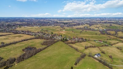 /international/us/1630-richmond-road-berea-ky-110098392407/