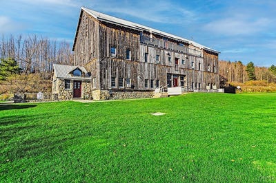 /international/us/396-elizabethtown-road-ilion-ny-110103345028/