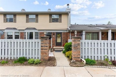 /international/us/1921-vine-way-drive-canton-twp-mi-110107873852/