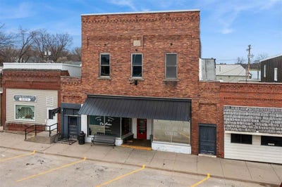 /international/us/230-234-8th-ave-wellman-ia-110107005595/