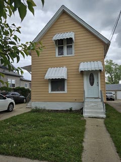 /international/us/315-vandalia-street-elgin-il-110099719754/