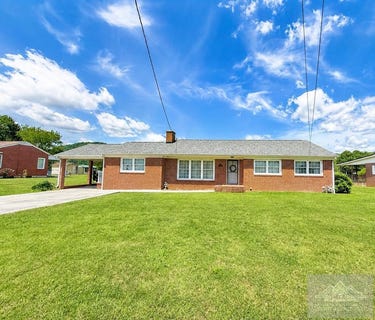 /international/us/95-ballard-ave-peterstown-wv-110108964589/
