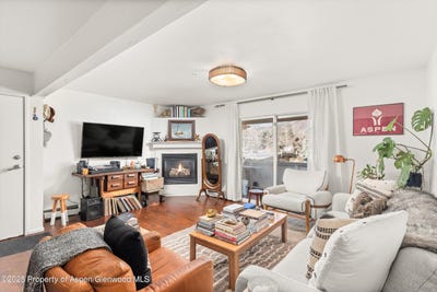 /international/us/326-midland-avenue-aspen-co-110106313020/