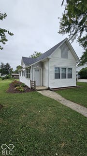 /international/us/104-e-state-street-new-ross-in-110120422218/