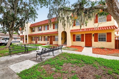 /international/us/1112-w-main-street-leesburg-fl-110108417321/