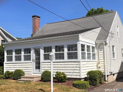 /international/us/7-nehantic-drive-east-lyme-ct-110108797061/