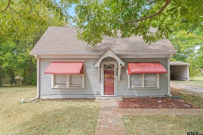 /international/us/909-n-naid-street-grand-saline-tx-110119754413/