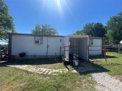 /international/us/1218-state-highway-67-graham-tx-110100502757/