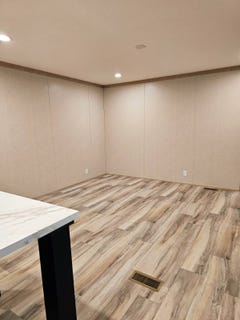 /international/us/3700-28th-st-sioux-city-ia-110100971660/