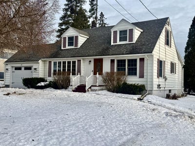 /international/us/51-clarskson-avenue-massena-ny-110104901459/