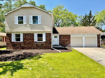 /international/us/711-woodhollow-lane-buffalo-grove-il-110107503277/
