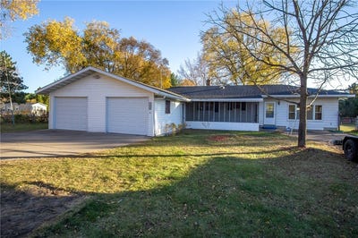 /international/us/19845-county-highway-x-chippewa-falls-wi-110095422596/