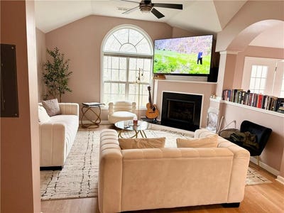 /international/us/1436-orchard-park-drive-stone-mountain-ga-110108067696/
