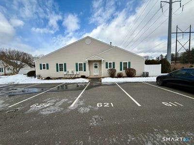 /international/us/621-overlook-path-southington-ct-110104439374/