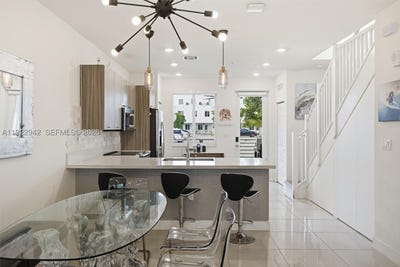 /international/us/6420-nw-102nd-path-doral-fl-110103986007/