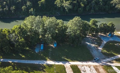 /international/us/lot-2-gasconade-getaway-vienna-mo-110108143893/