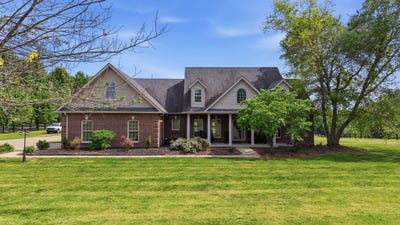 /international/us/7300-old-boonesboro-road-winchester-ky-110108358315/