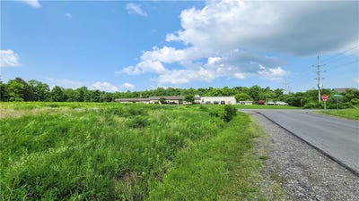 /international/us/cayuga-vista-drive-lansing-ny-110097479318/