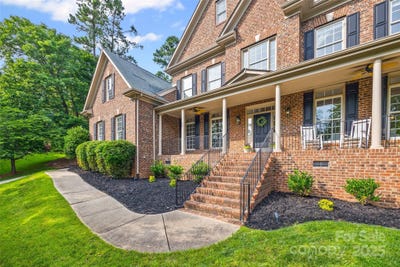 /international/us/927-cove-point-lane-tega-cay-sc-110100848021/?lang=zh-tw