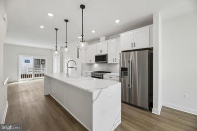 /international/us/2042-henson-norris-street-rockville-md-110120020350/