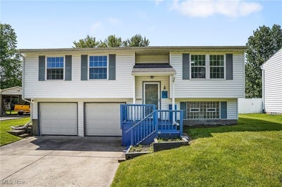 /international/us/178-summerberry-lane-niles-oh-110099951972/