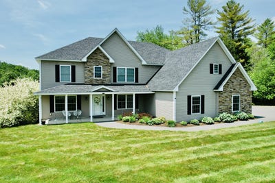 /international/us/8-clark-circle-hampden-me-110100841774/?lang=zh-cn