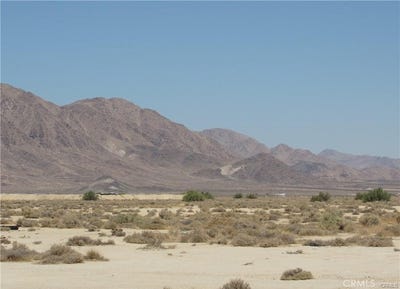 /international/us/0-0452-062-31-0000-post-office-road-lucerne-valley-ca-110101888457/
