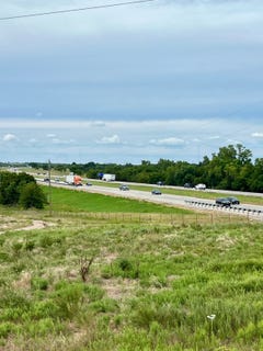 /international/us/162-acres-with-nearly-1-mile-of-i-35-frontage-wayne-ok-110094585702/