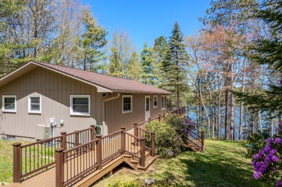 /international/us/8739-bakely-cr-w-minocqua-wi-110108386861/