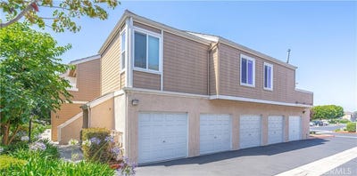 /international/us/10360-e-briar-oaks-stanton-ca-110108490415/