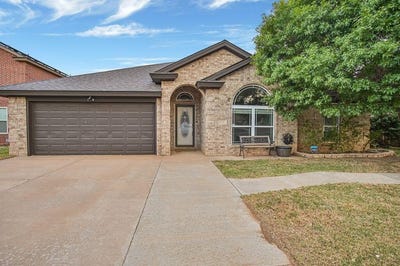 /international/us/611-n-7th-street-wolfforth-tx-110106931789/