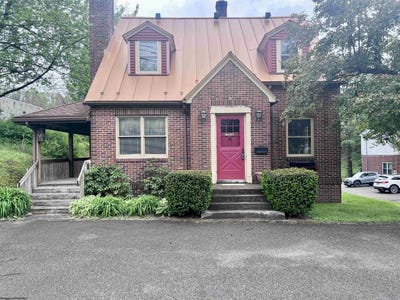 /international/us/330-beverly-pike-elkins-wv-110107656032/