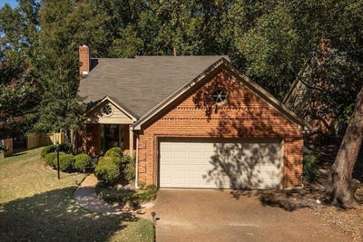 /international/us/1482-wood-trail-cir-memphis-tn-110120762259/