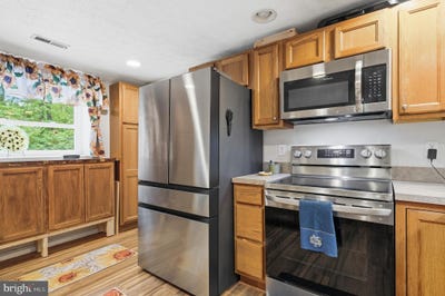 /international/us/29884-rooftop-circle-mechanicsville-md-110107602549/